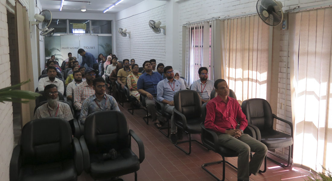 CRTEWU Arranges A Knowledge-Sharing Seminar