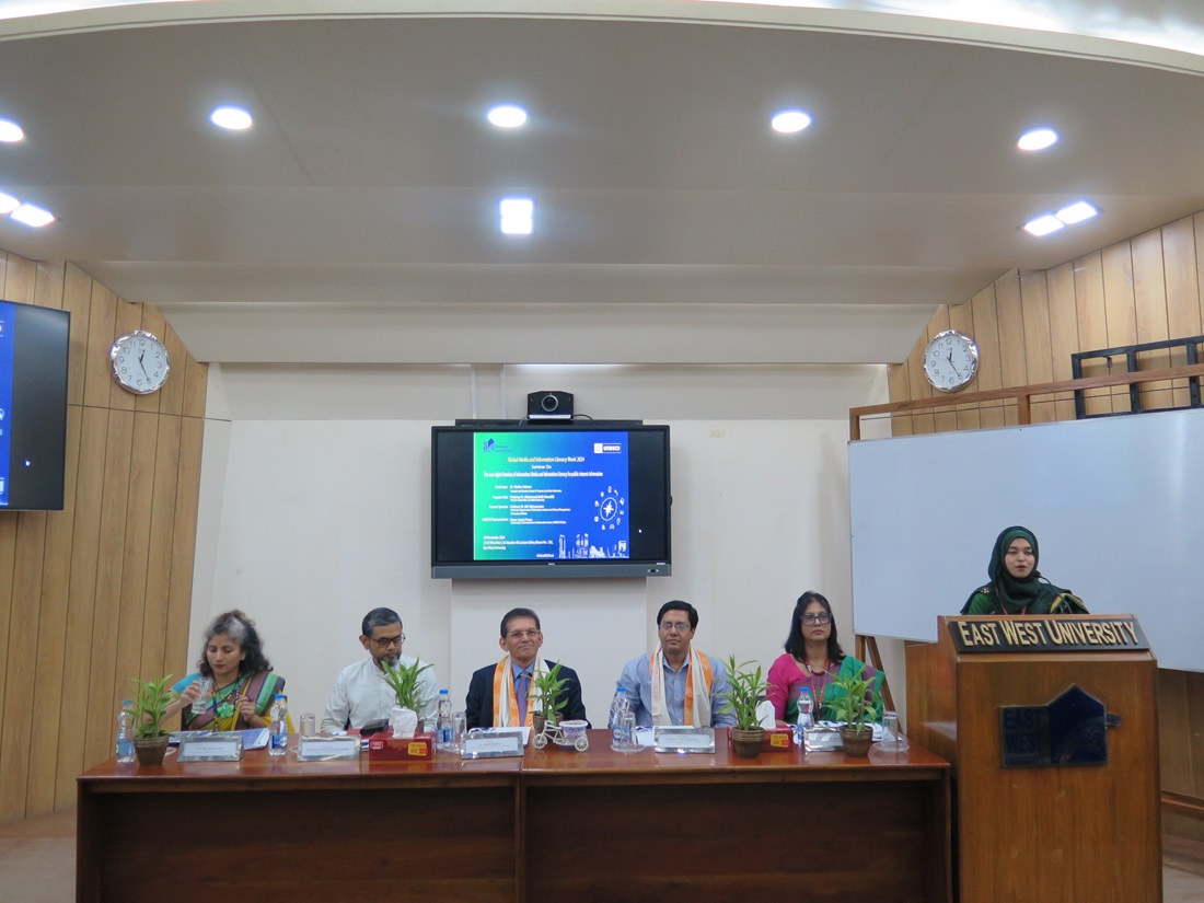 Department of Information Studies Hosts Seminar on Digital Frontiers of Information