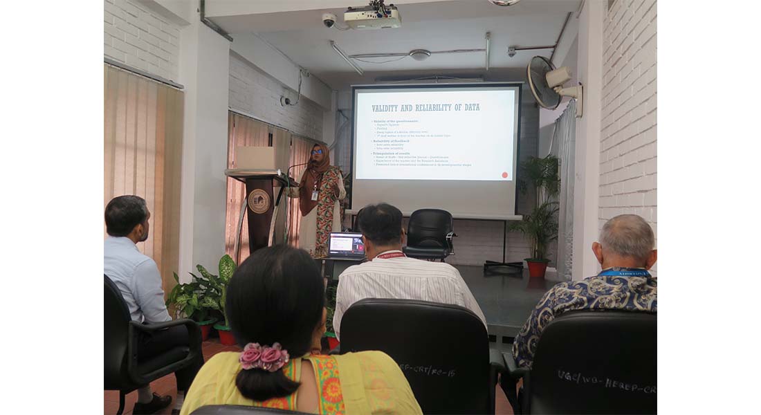 CRTEWU Hosts A Research Seminar on E-Portfolio Ass... 