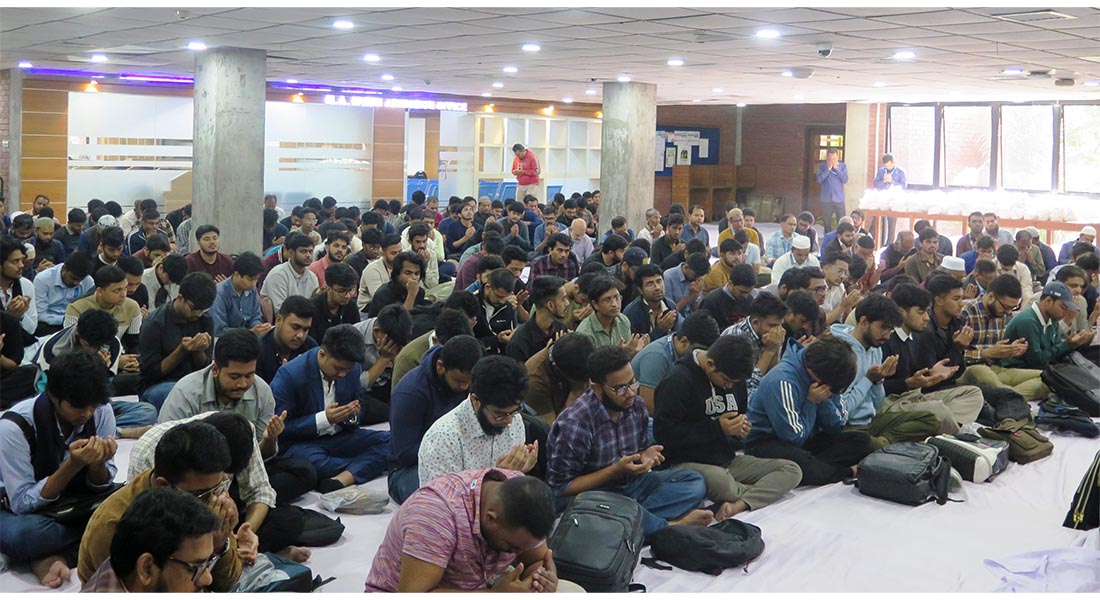 East West University Holds 'Dua Mahfil' in Memory of Late Student D. M. Mushfiquzzaman